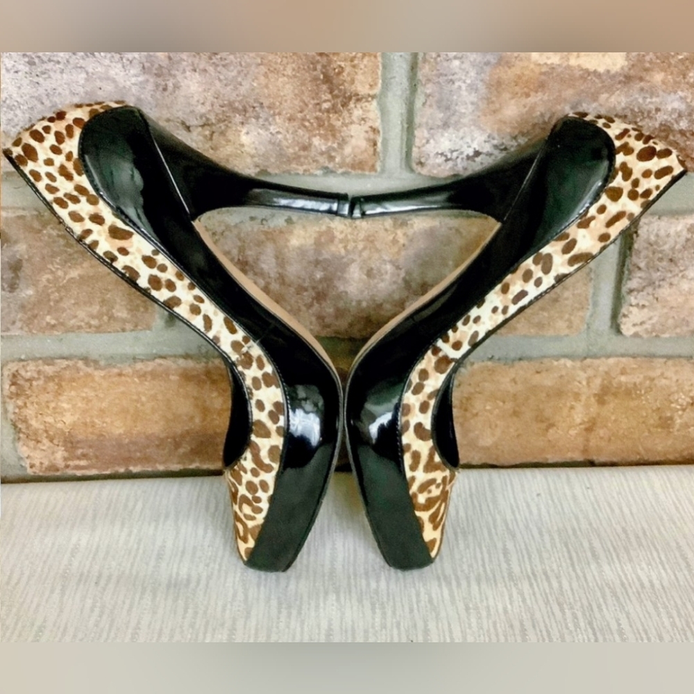 WHITE HOUSE/BLACK MARKET “Marigold” Pumps SZ-7M